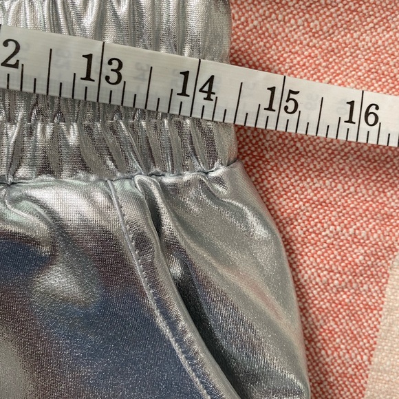 Pumpkino silver shorts juniors large - Picture 7 of 9